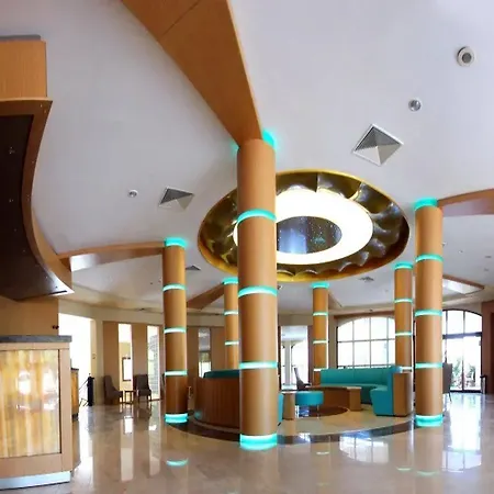 Onura Village Otel 3*